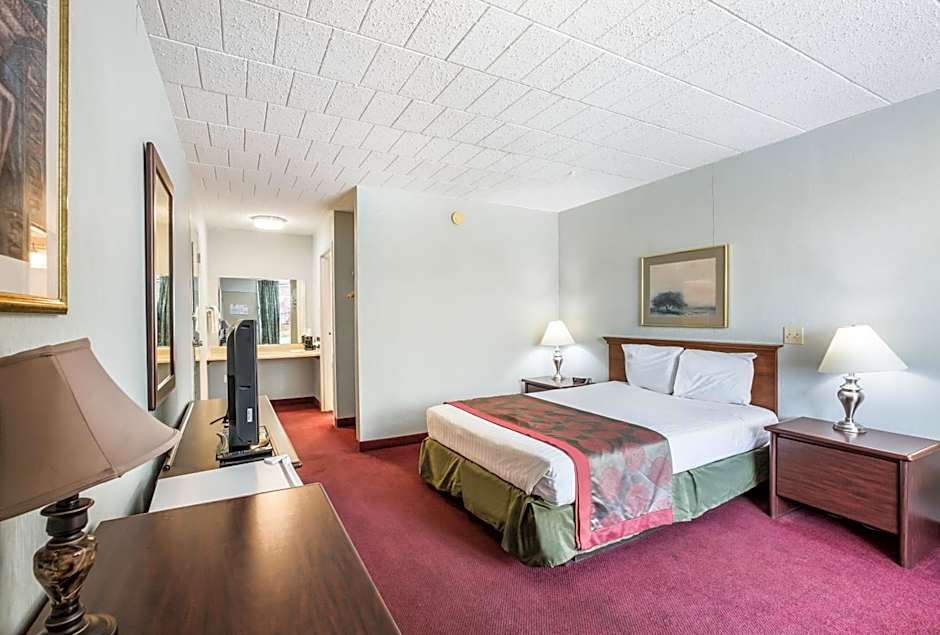 Red Carpet Inn & Suites