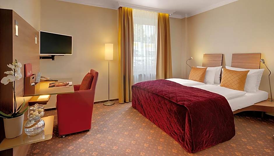 Hotel Wegner - T h e culinary art hotel