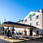 Holiday Inn Express Perth By IHG