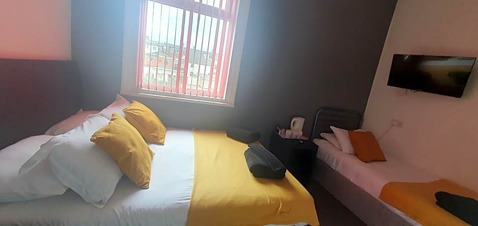 Las Palmas Hotel by the Sea