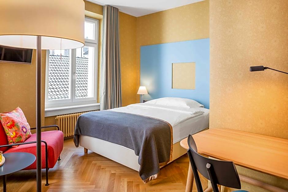 Alma Hotel - Boutique hideaway by the lake with rooftop and ladies-only wellness