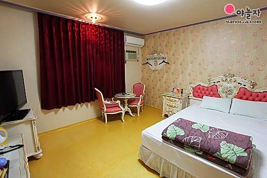 Carlsbed Motel