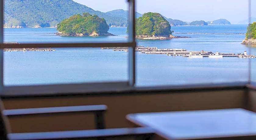Wan Wan Paradise Toba