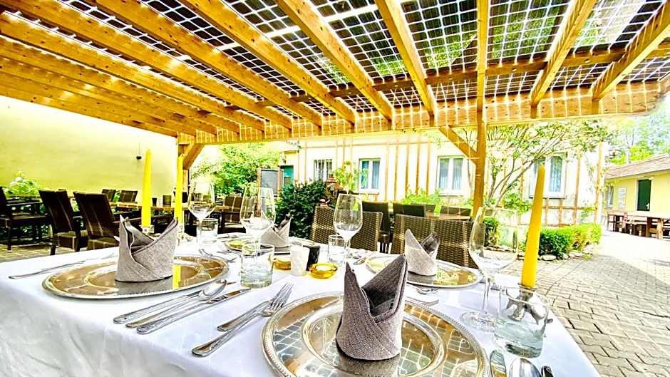 Boutique Hotel & Bio Wirtshaus Schwarzer Bock