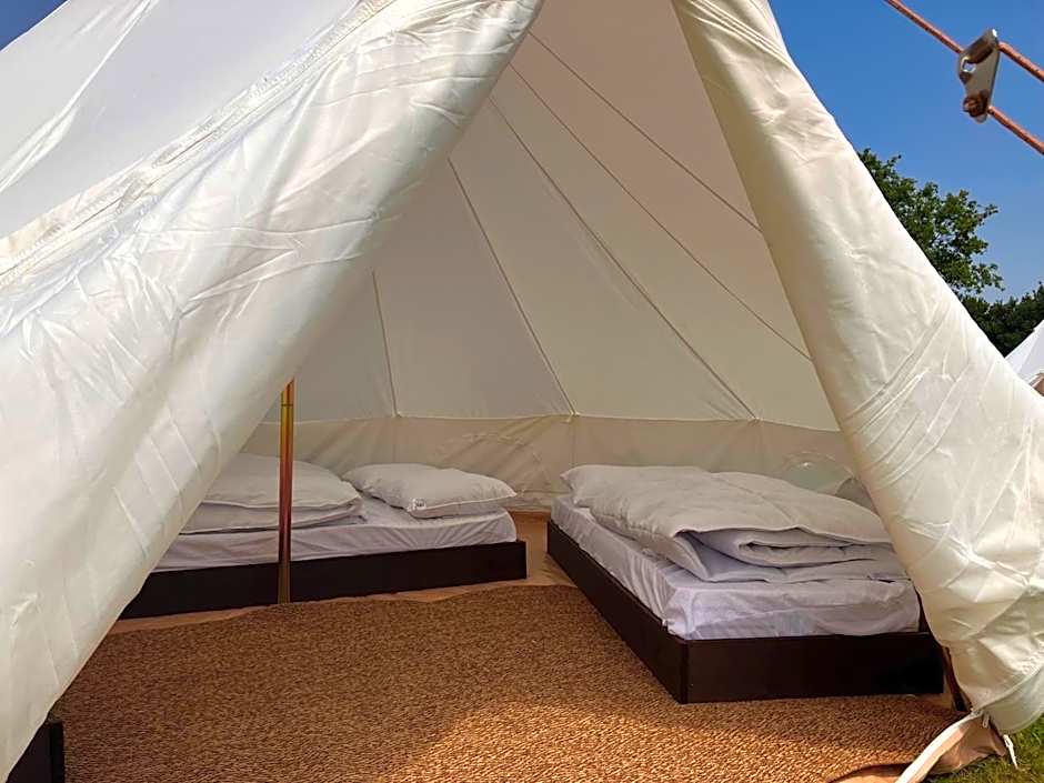Photo 1 of 4 of Tent