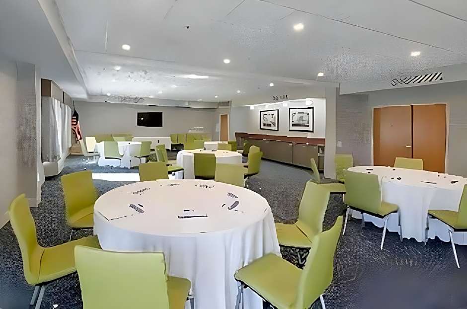 Holiday Inn Express Lexington By IHG