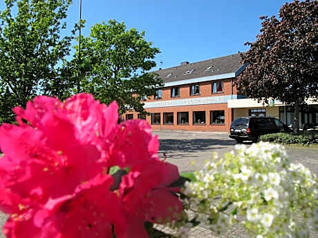 B SIX Hotel