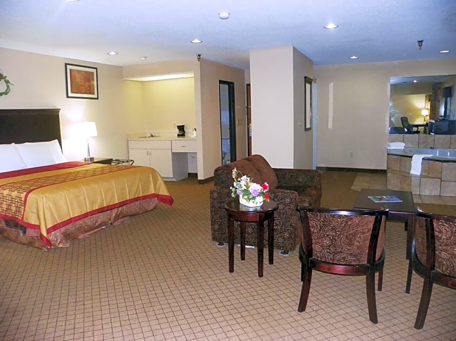 Royalton Inn & Suites Upper Sandusky
