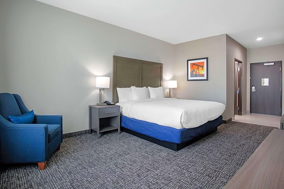 Holiday Inn Express & Suites East Tulsa - Catoosa