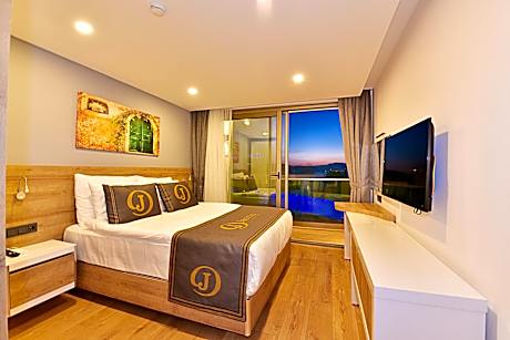 Studio with Sea View