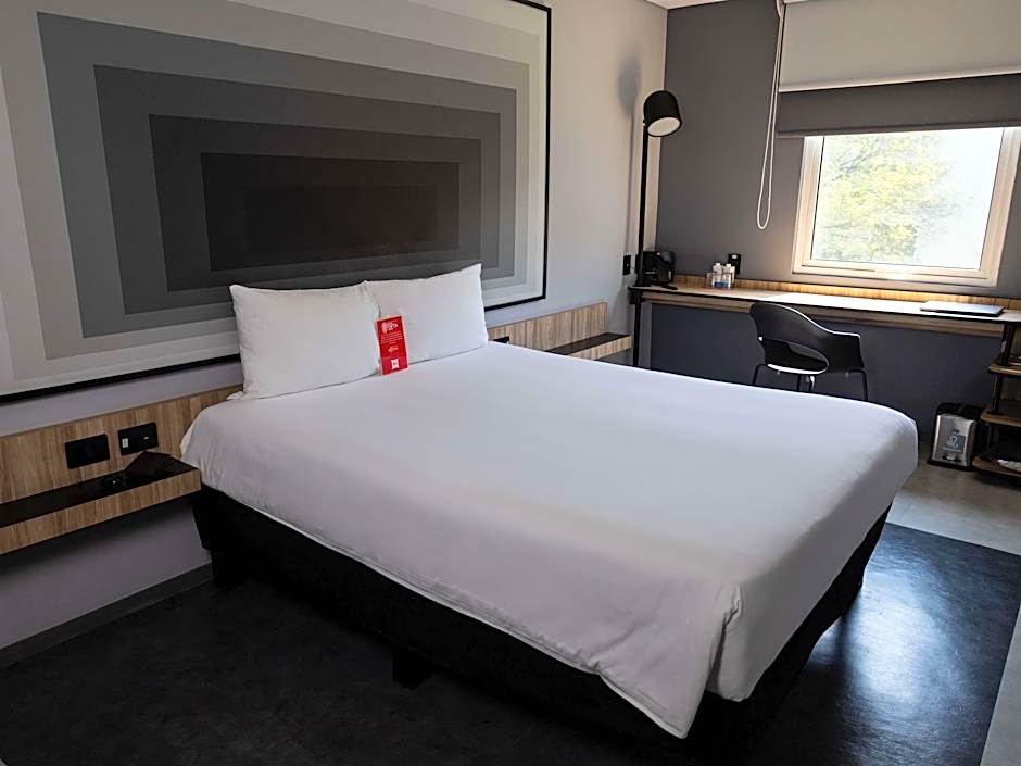 Photo 1 of 15 of 1 Double Bed