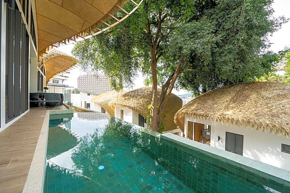 Three Monkeys Villas