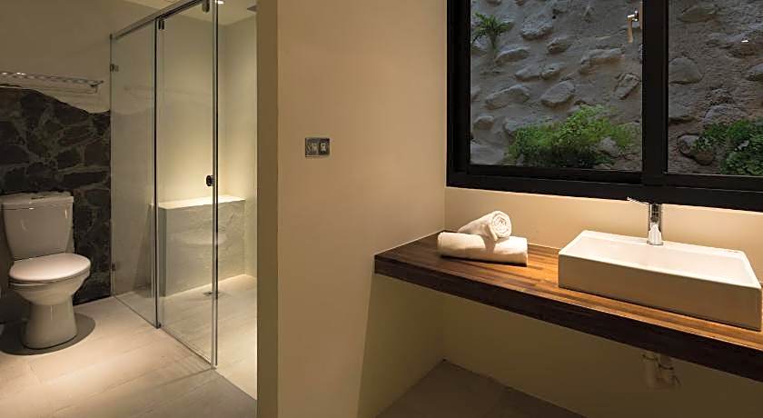 Nanwan Haku Beach Days Inn