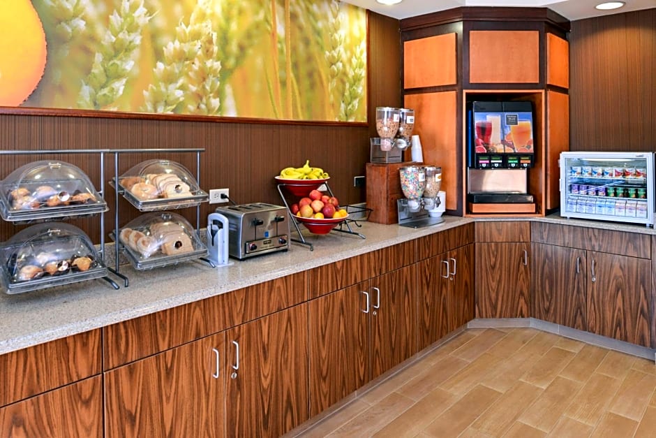 Fairfield Inn & Suites Bloomington