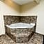 Quality Inn & Suites Marinette