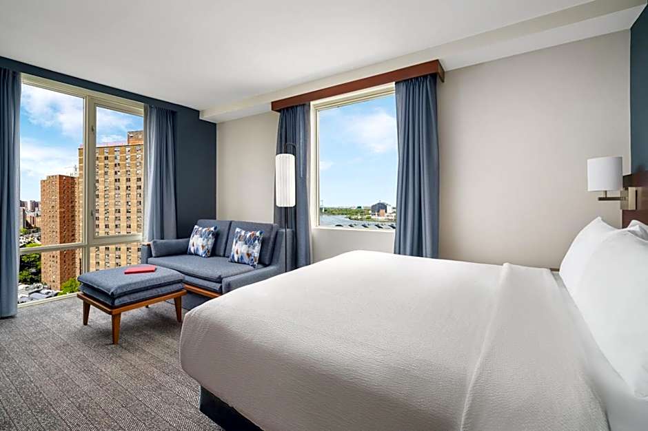 Courtyard by Marriott New York Manhattan/Upper East Side