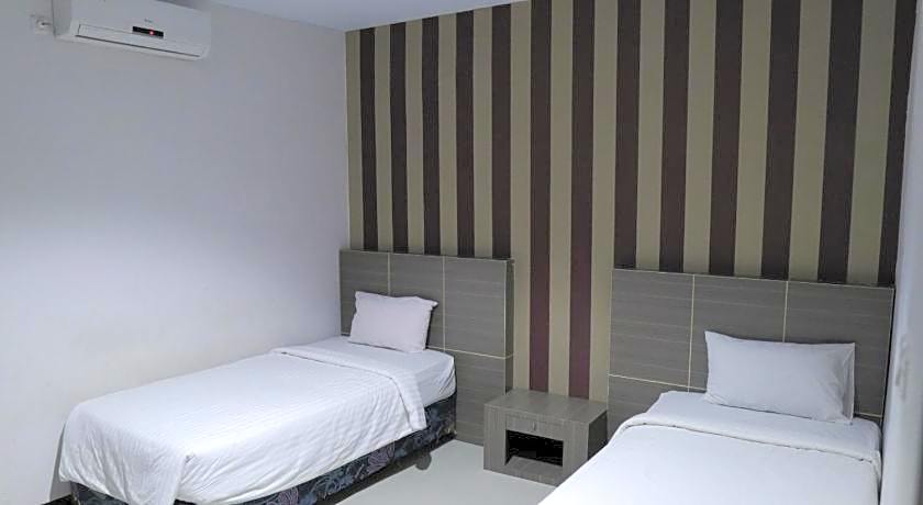 RedDoorz @ Pasangkayu Mamuju Utara