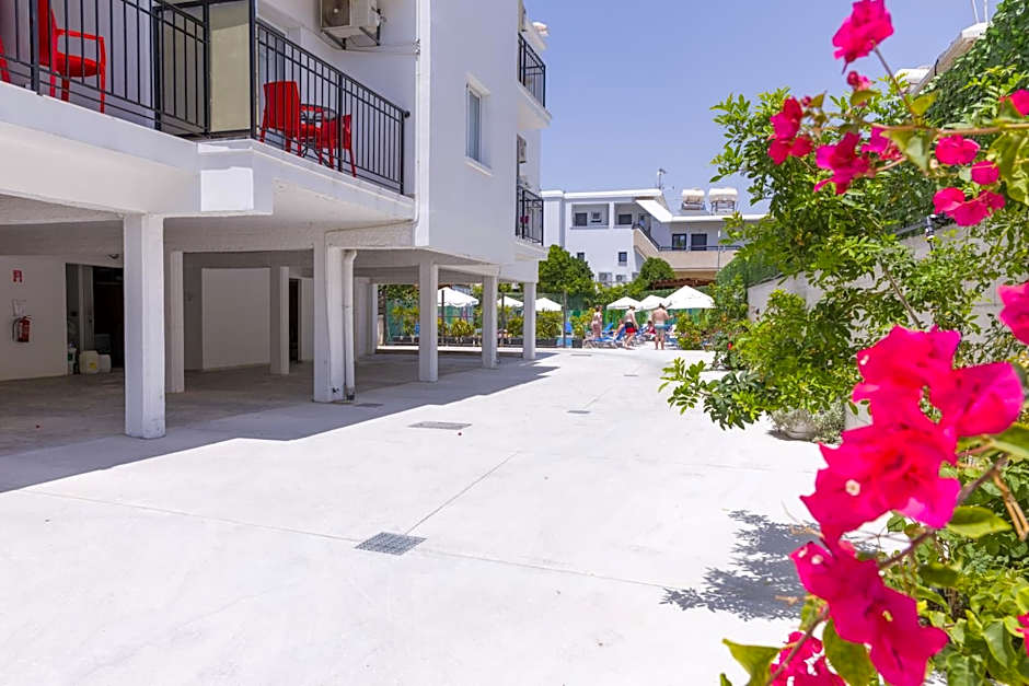 Alecos Hotel Apartments