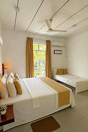 Quadruple Room with Balcony