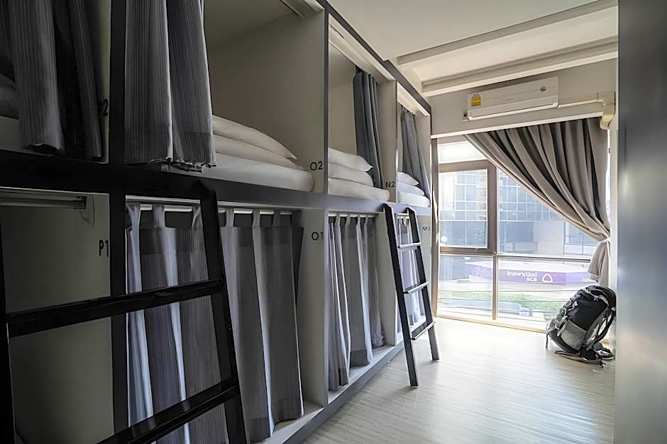 3 Howw Hostel at Sukhumvit 21