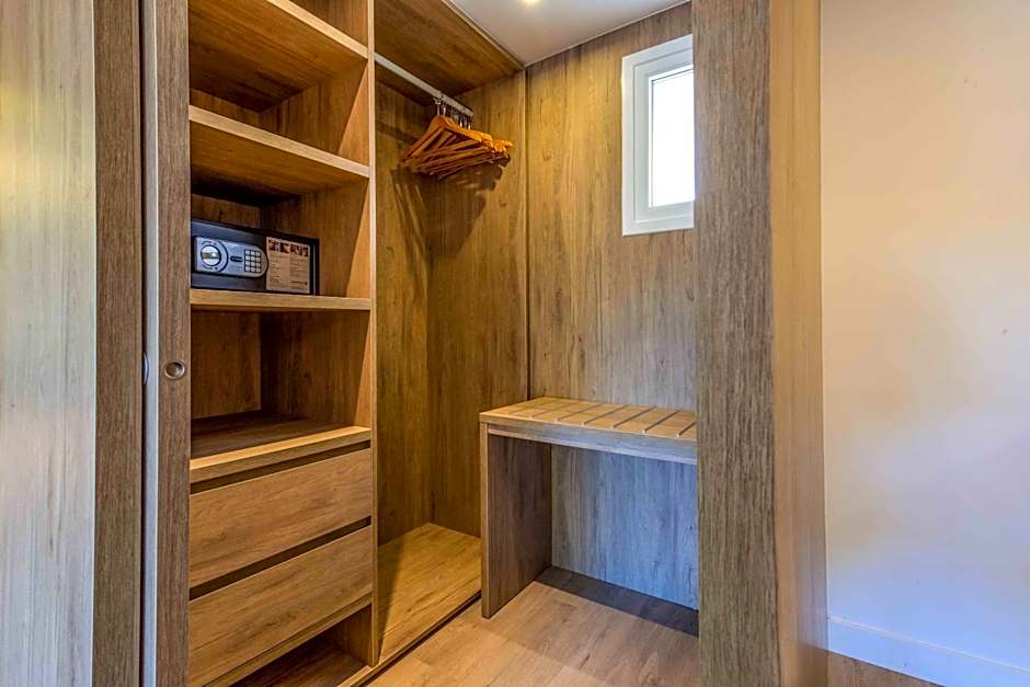 Valentin Somni Hotel & Suites