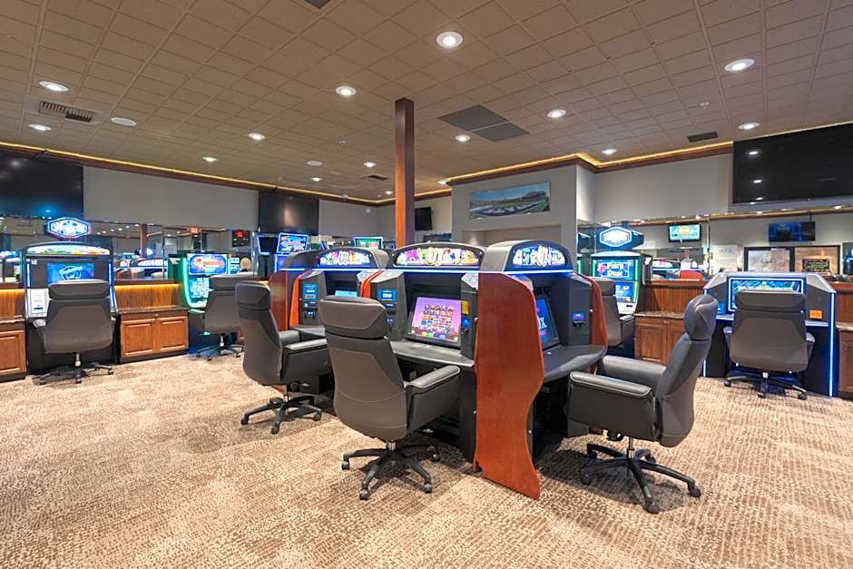 Best Western Plus Gran Tree Inn