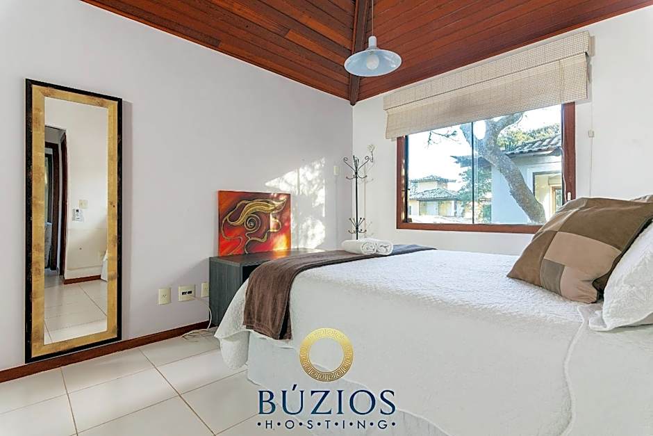 200 Metros da praia, Casa ampla com 4 suítes! BZ55