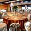 MCM Elegante Hotel & Suites