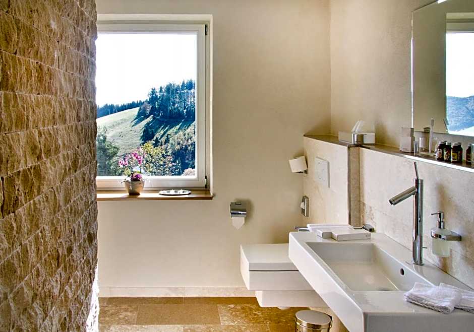 Gut Lilienfein - Gesundheitsoase mit Naturheilzentrum