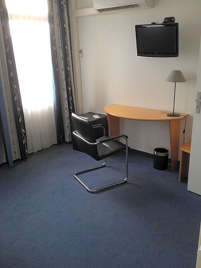 Amadeus Hotel