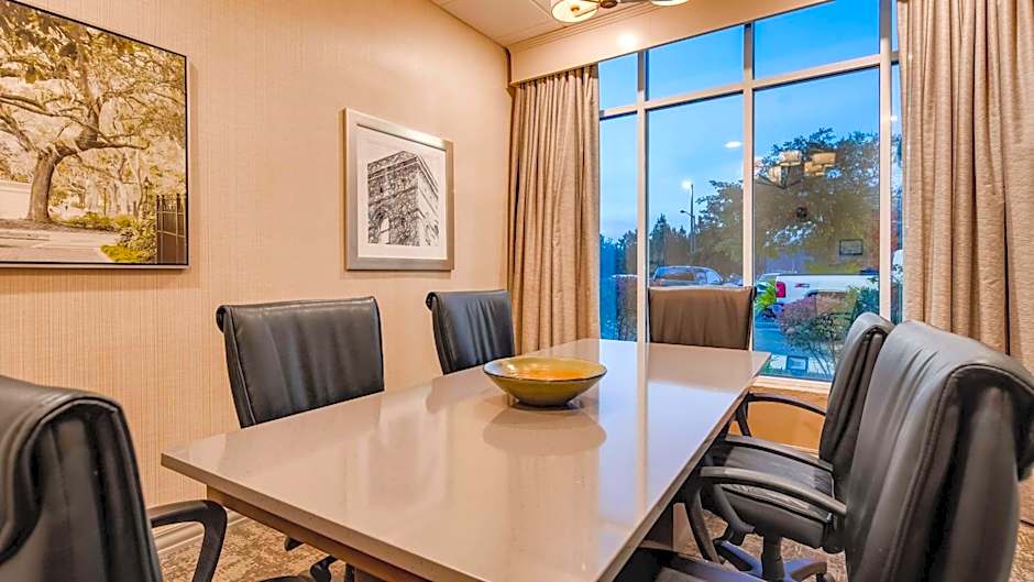 City Express by Marriott Pooler Savannah Airport