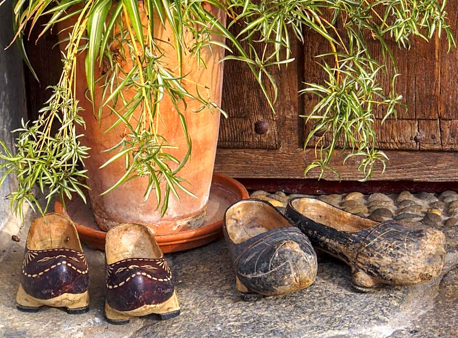 Casona de El Castañíu