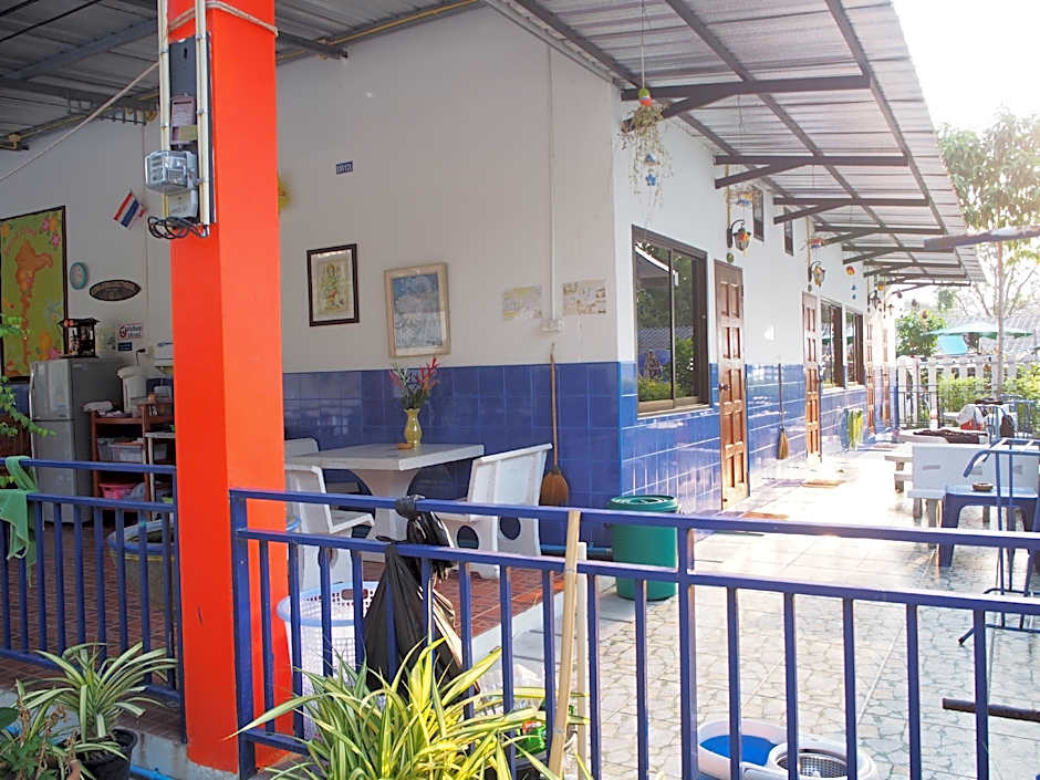 Runa Runa The Best Samed Island