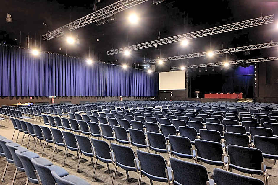 TRIP INN Axxon Hotel