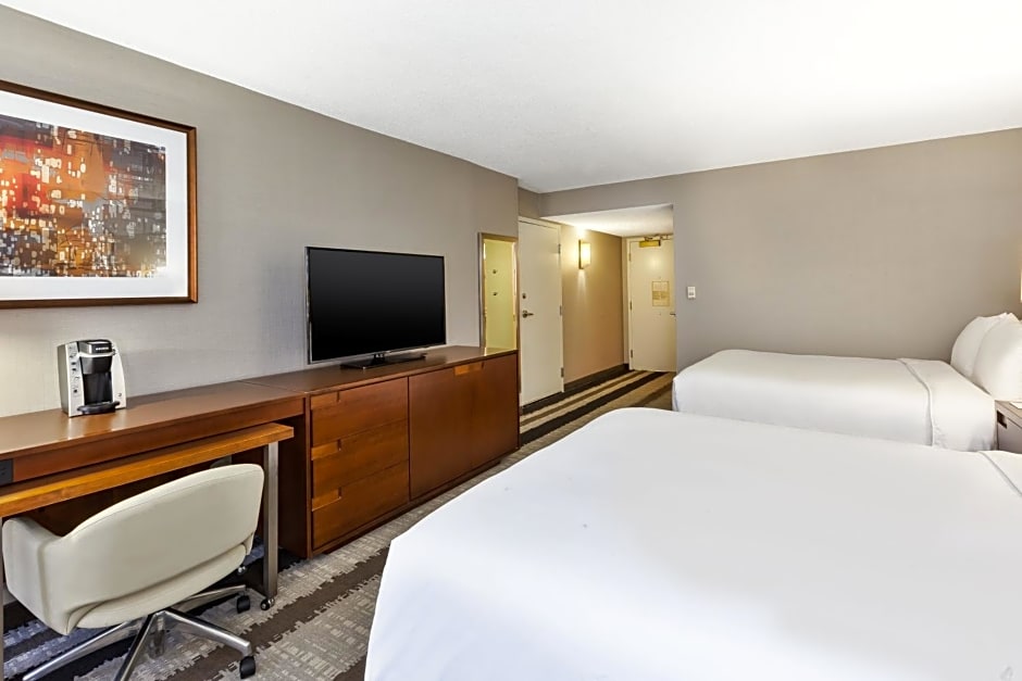 Crowne Plaza Dulles Airport By IHG