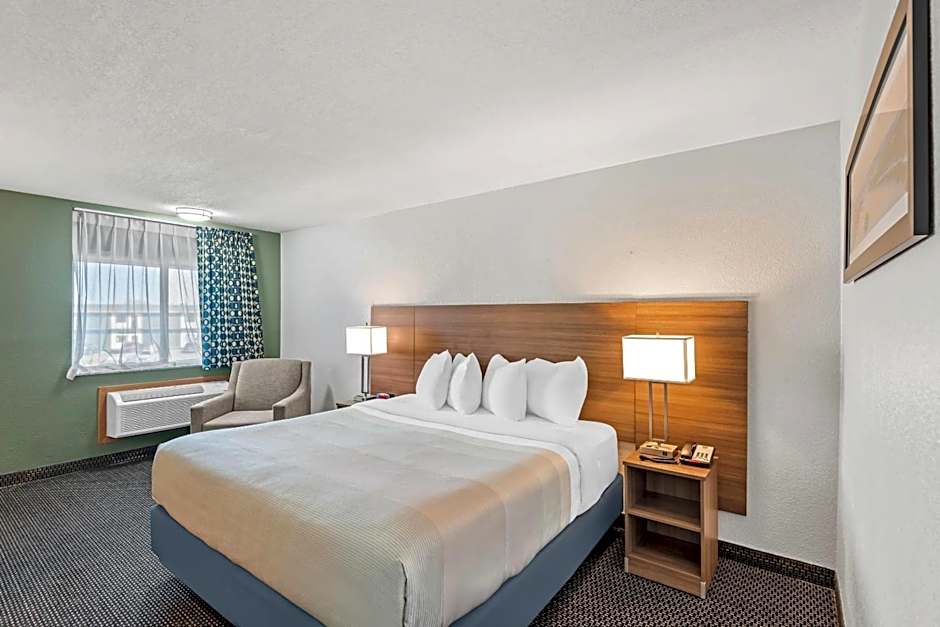 Quality Inn West Des Moines - Clive