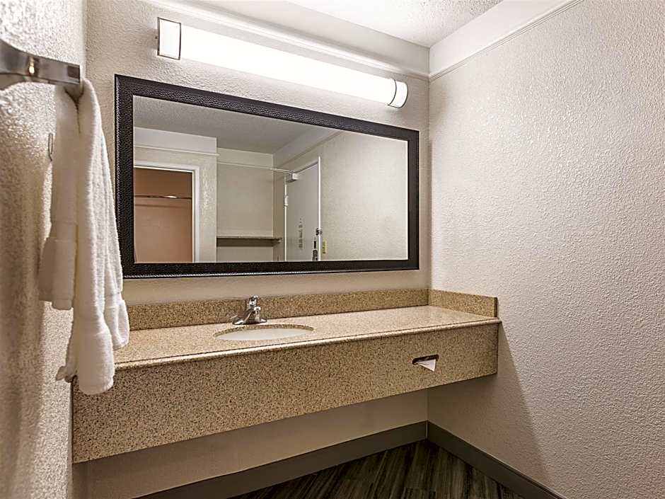 La Quinta Inn & Suites by Wyndham Baton Rouge Siegen Lane