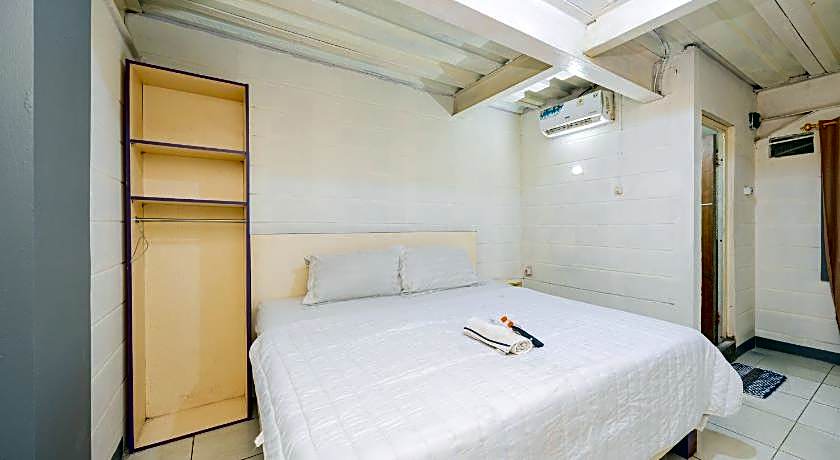 Simple Hotel Bogor RedPartner