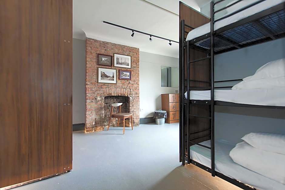 PubLove @ The Crown, Battersea