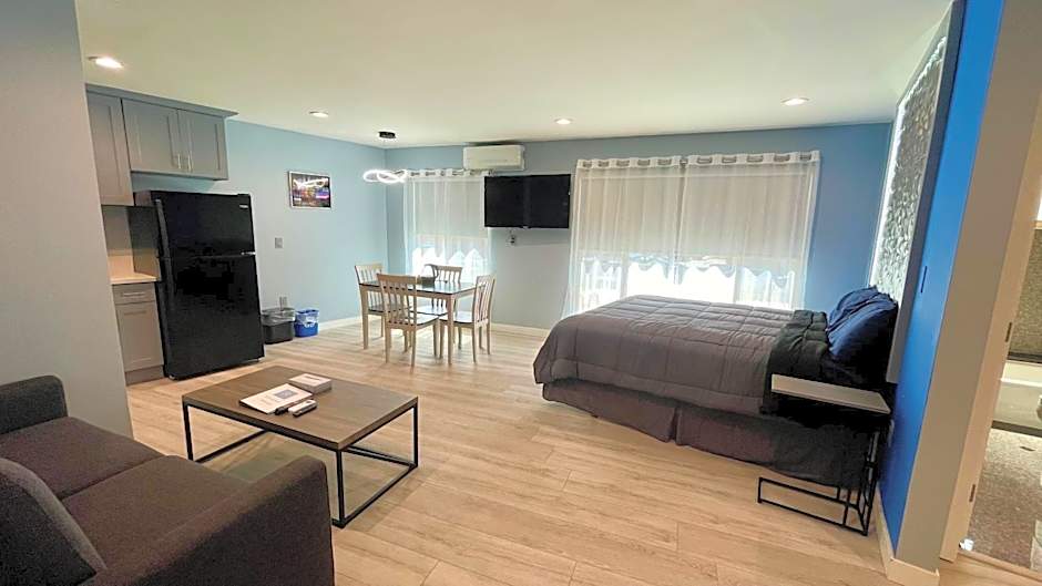 Quintessence ApartHotel