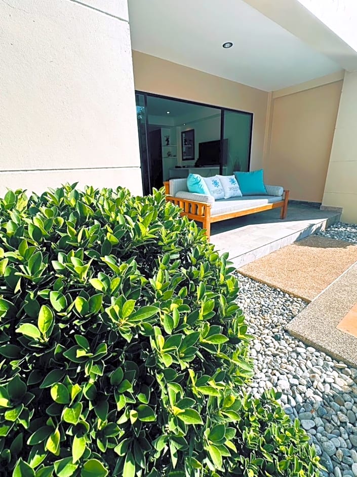 Ocean Pie Phuket - Adult Only