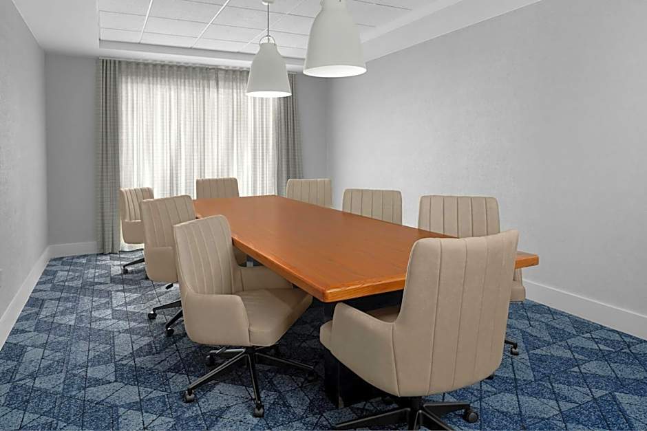 Courtyard by Marriott Charleston Summerville