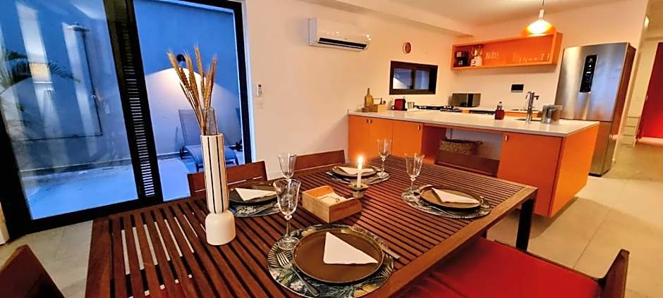 Luxo à beira mar com Jacuzzi particular