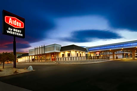 Aiden by Best Western at South Reno