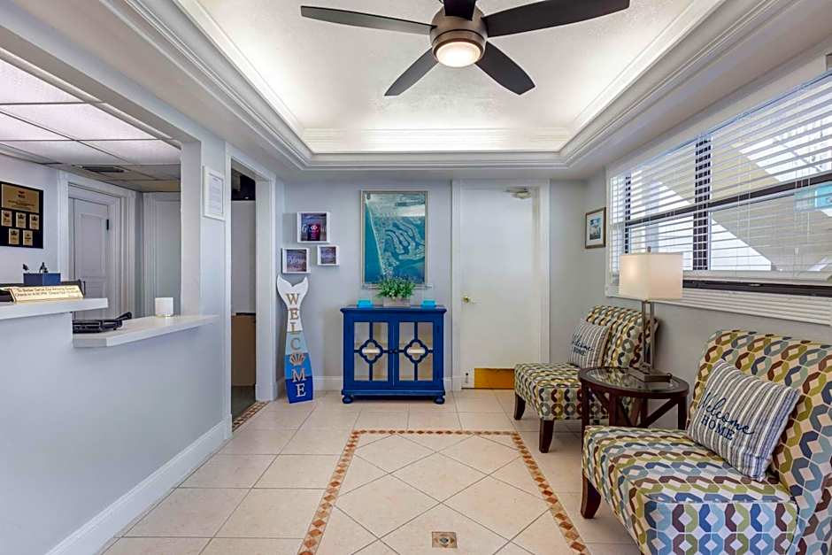 Hilton Vacation Club Charter Club Naples Bay
