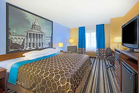 1 Queen Bed Non-Smoking