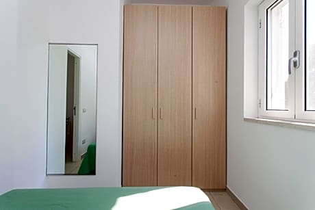 One-Bedroom Apartment - Annex (2 Adults)