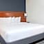 Courtyard by Marriott Austin Airport