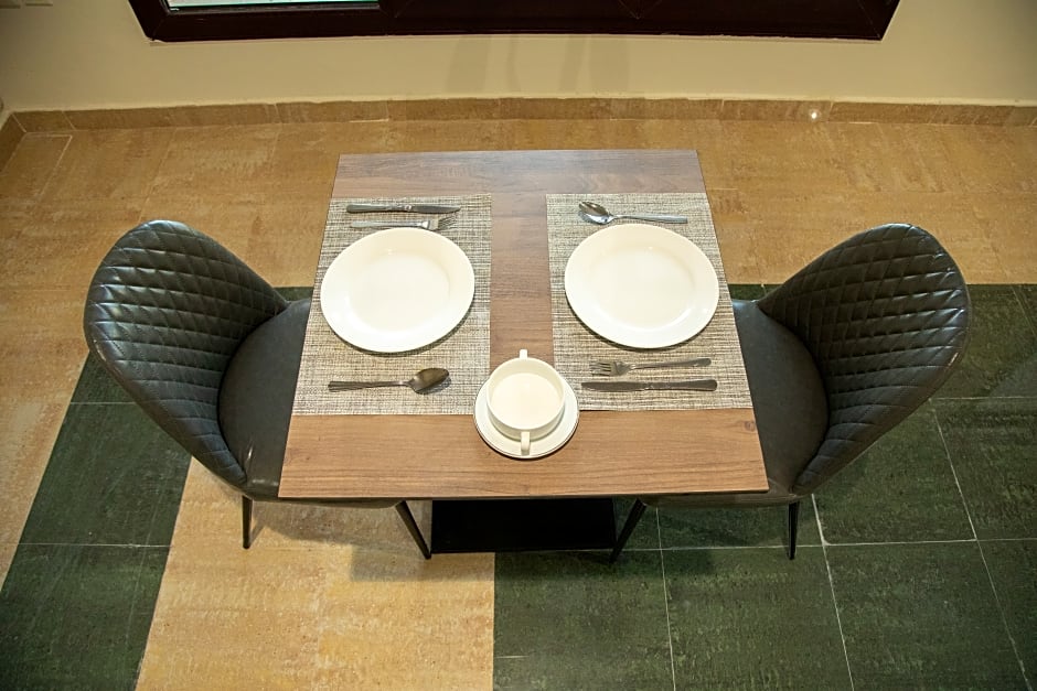 Continent Hotel Al Uqayr