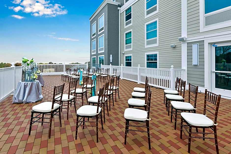 Hampton Inn By Hilton Cape Cod Canal